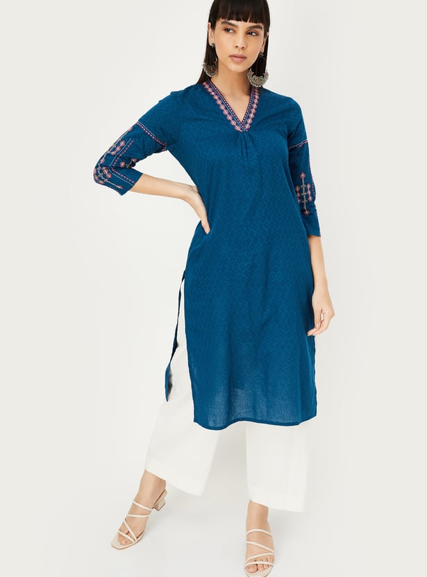 Women Embroidered Straight Kurta