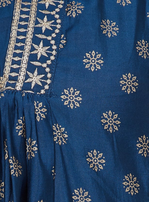 Women Foil Printed Kalidar Kurta Set