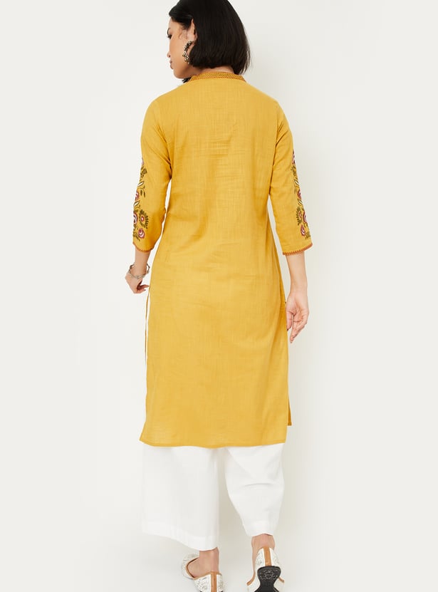 Women Embroidered Straight Kurta