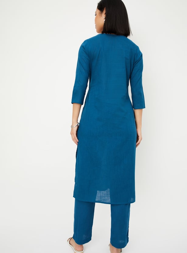 Women Embroidered Straight Kurta Set