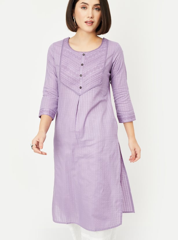 Women Embroidered Straight Kurta