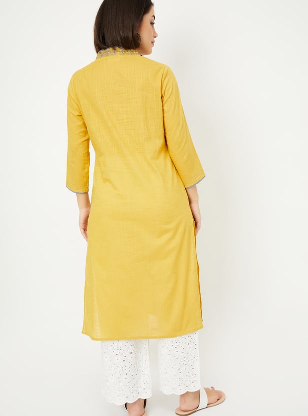 Women Embroidered Straight Kurta